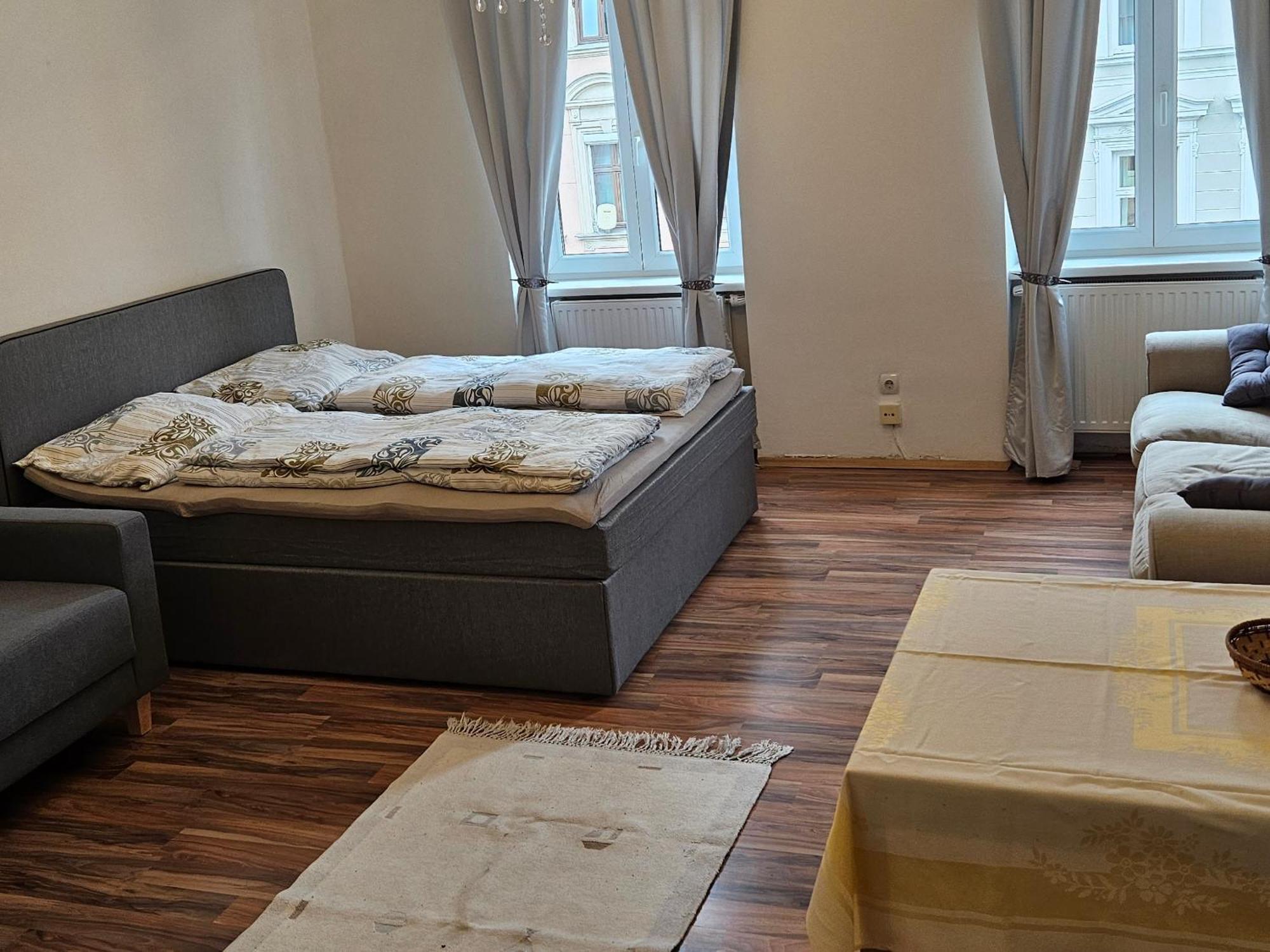 Imperial Flats Vienna Apartment Room photo